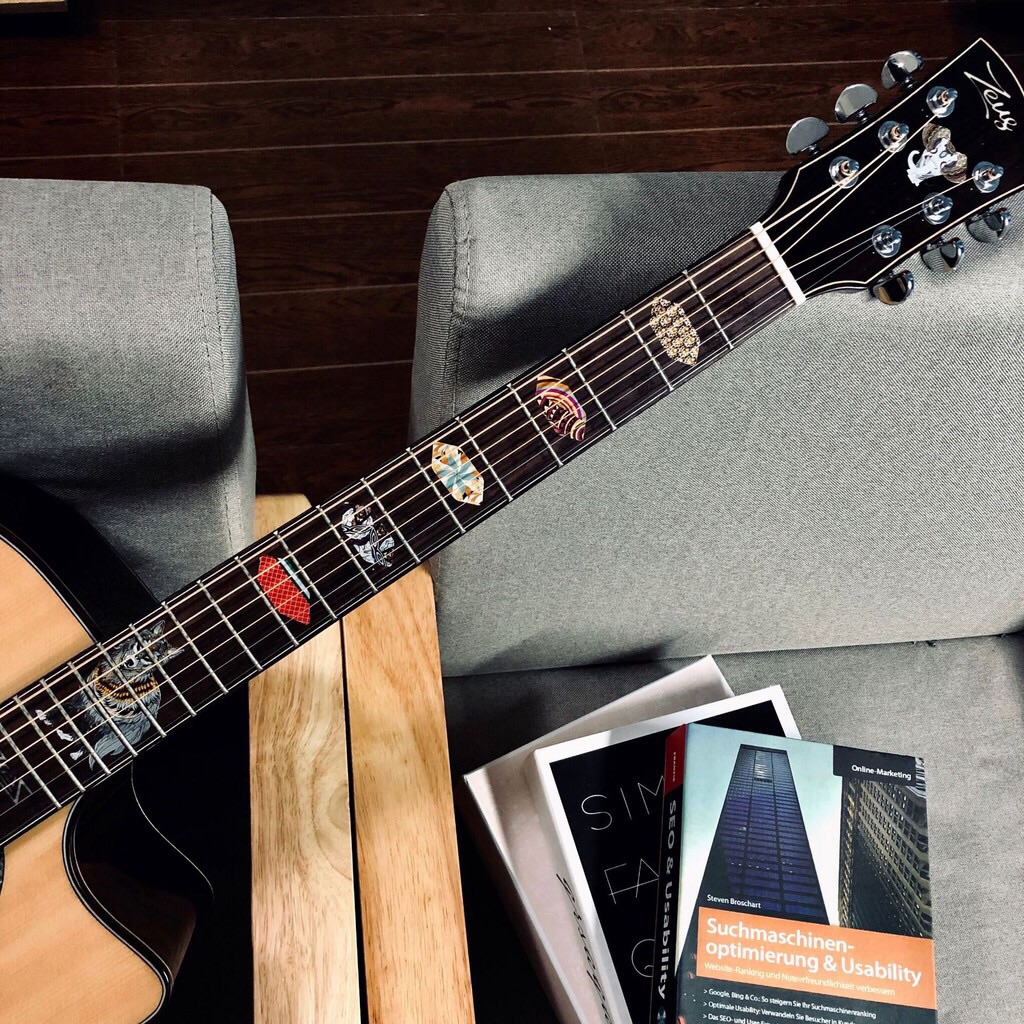 Dán cần đàn guitar nhiều hình