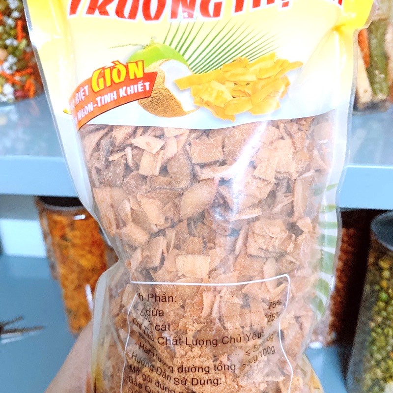 Mứt dừa sấy khô/giòn Trường Thịnh 500gram