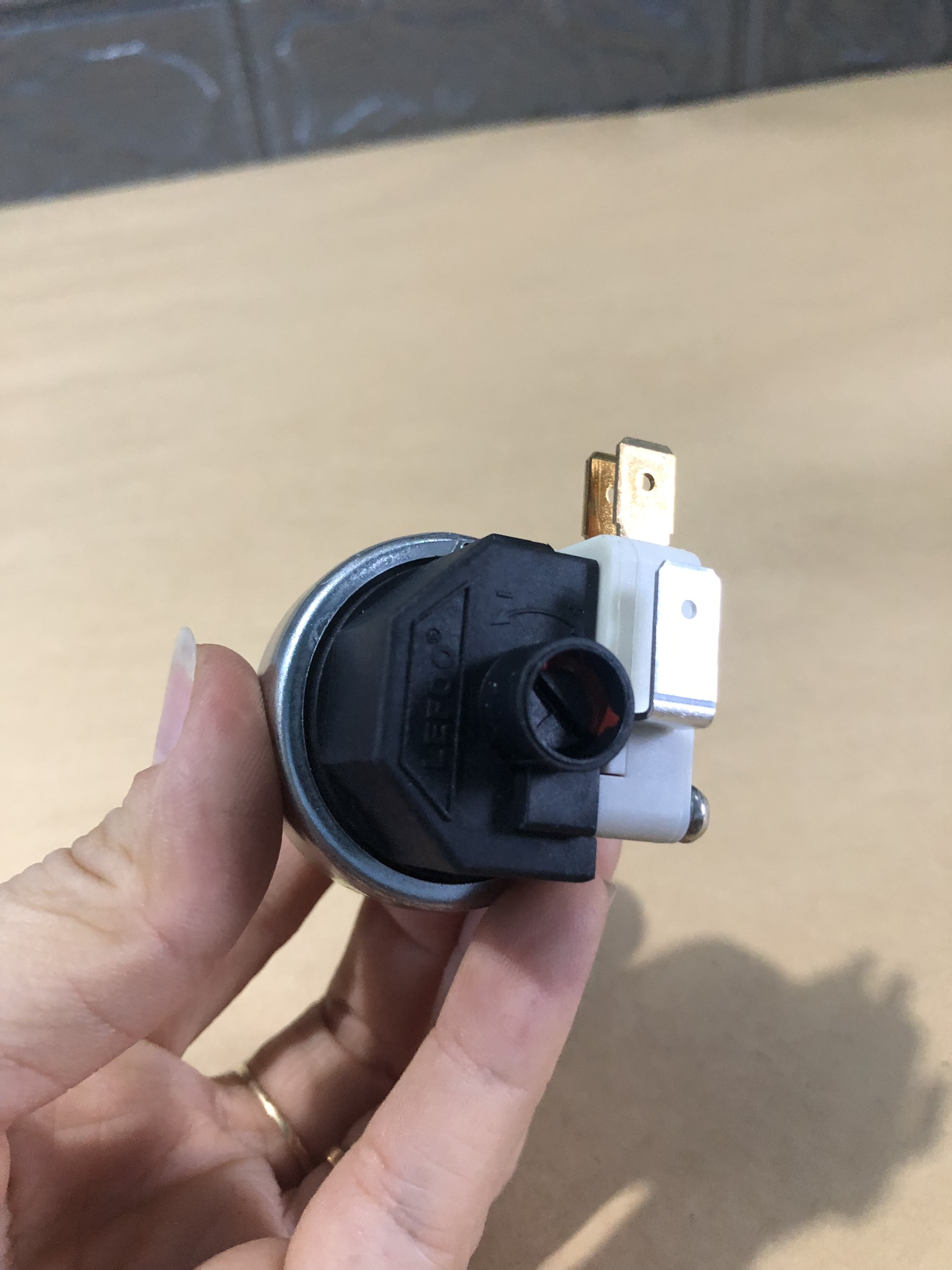 Công tắc áp suất LEFOO D45X áp suất  cho máy cà phê