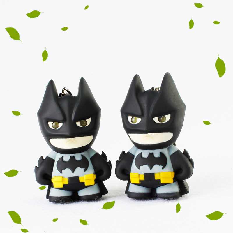 [HCM]MÓC KHÓA BATMAN CÓ ĐÈN LED