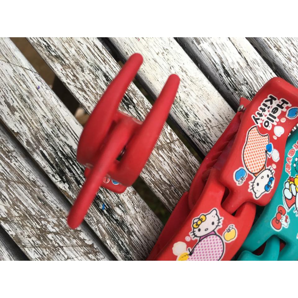 Phụ kiện Kẹp 3 răng hình hello Kitty NHÁM