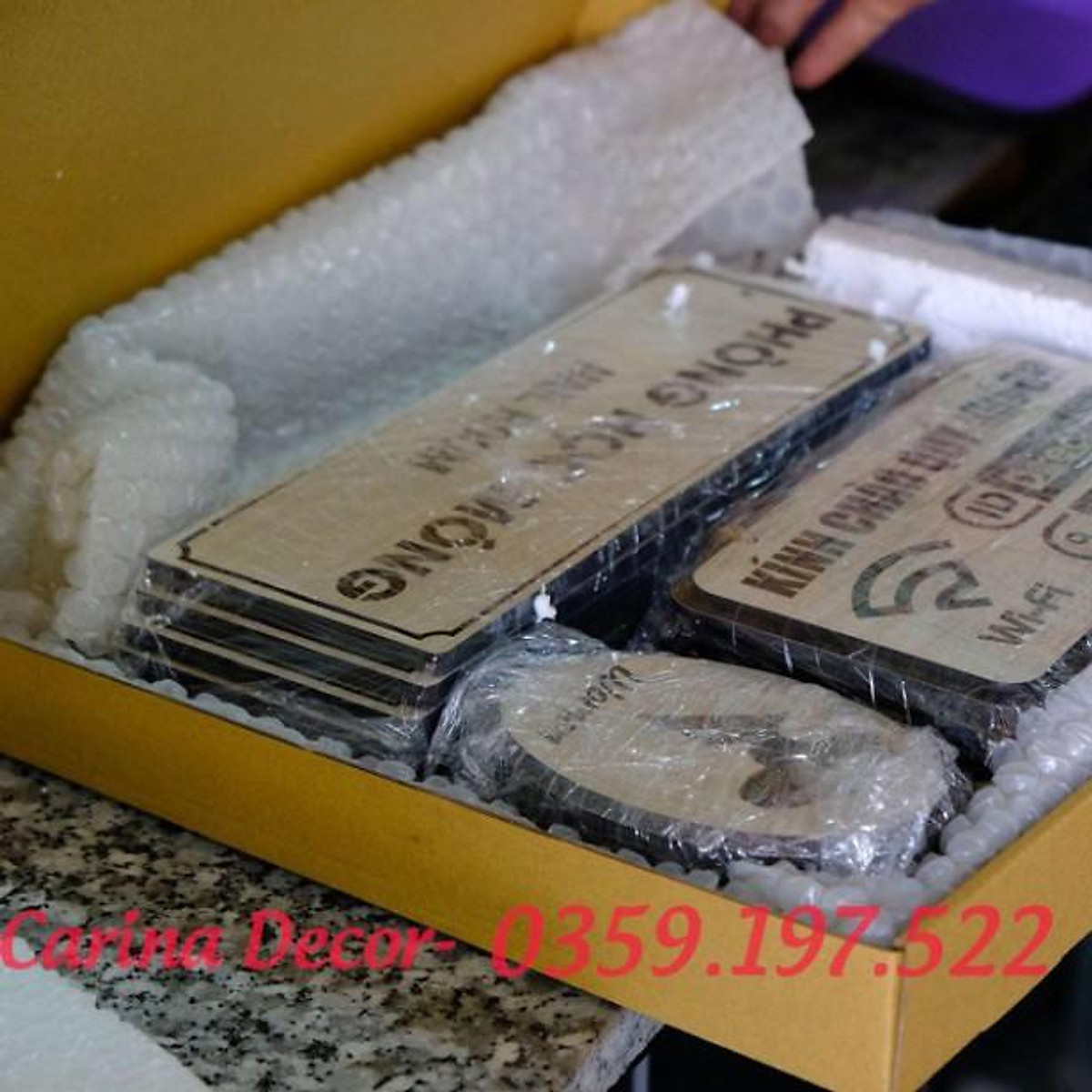 Bảng Gỗ Carina Tb701- Khắc Tên Phòng
