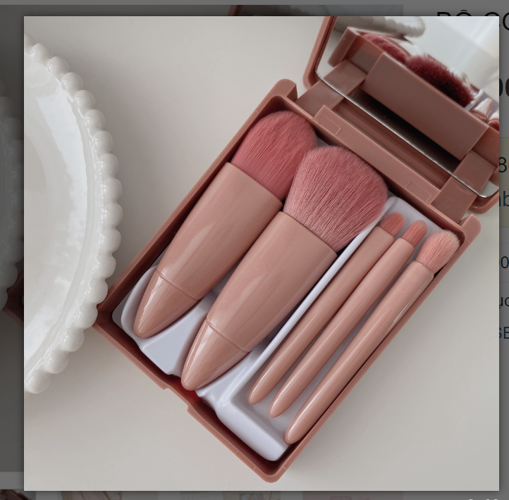Set Cọ Trang Điểm 5 Món Kèm Gương Maybelline