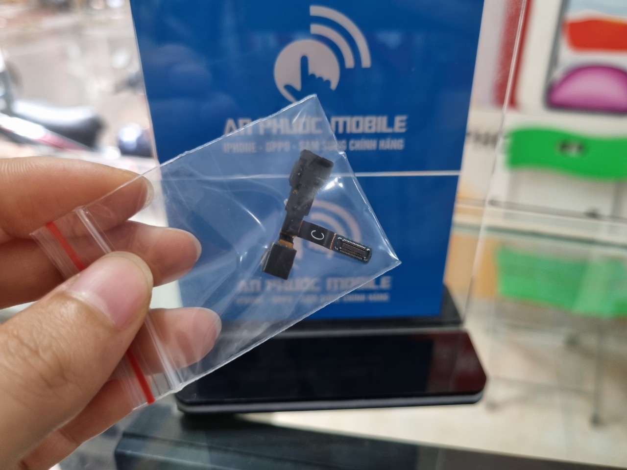 Camera trước Samsung Galaxy Note 4 (N910)