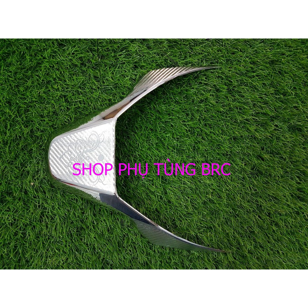Ốp đèn soi biển số mạ crom xe sh 2017 - 2019