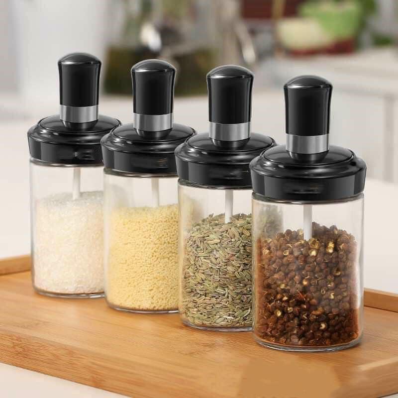 LỌ GIA VỊ BẰNG THÌA THỦY TINH, LỌ ĐỰNG GIA VỊ ĐỒ DÙNG NHÀ BẾP KÍN KHÍ - HŨ THUỶ TINH ĐỰNG GIA VỊ NHÀ BẾP KÈM MUỖNG MÚC MẪU MỚI