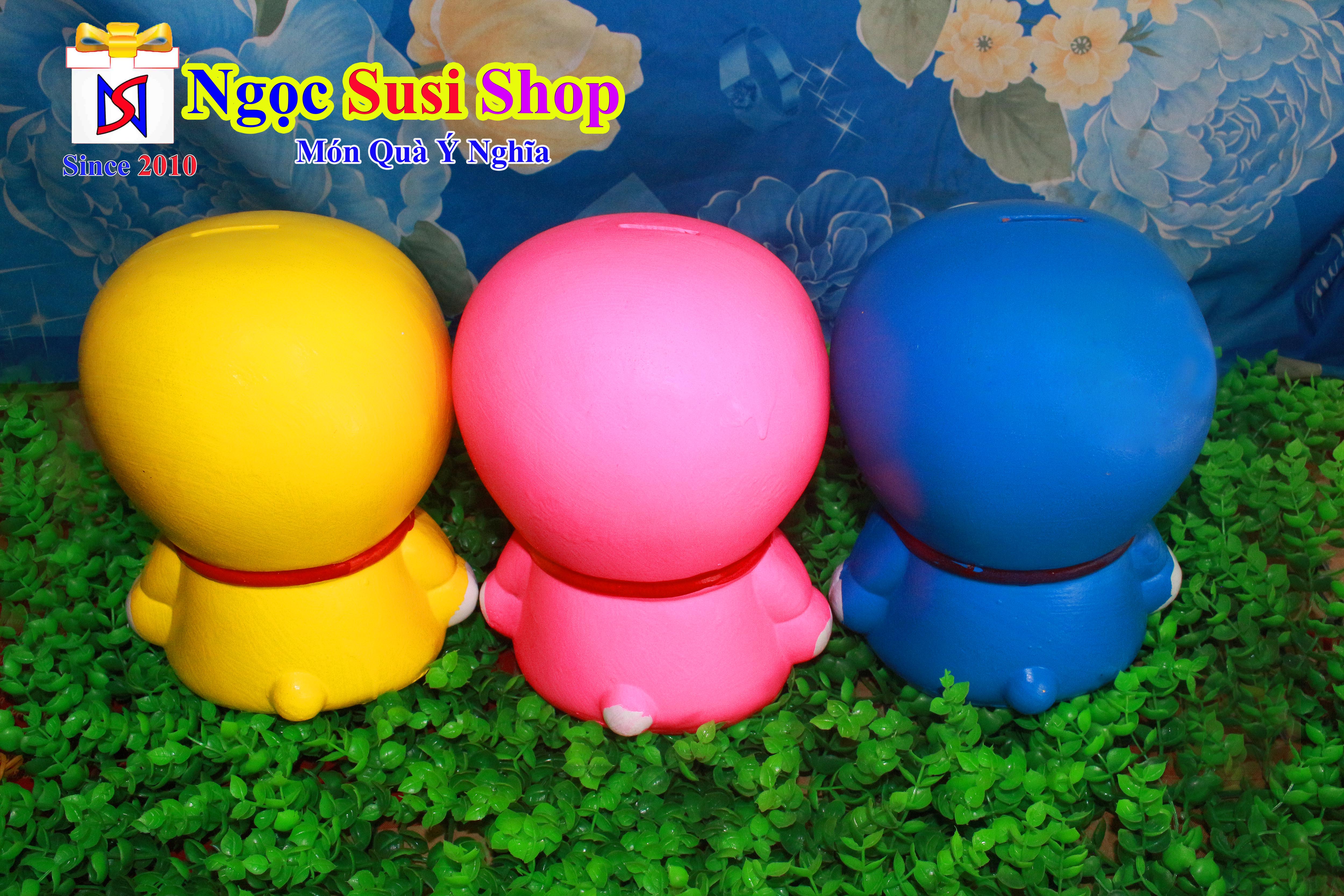 HEO ĐẤT TIẾT KIỆM DORAEMON DOREMON ĐÔRÊMON Size 21cm Siêu Cute [Giao Màu Ngẫu Nhiên]