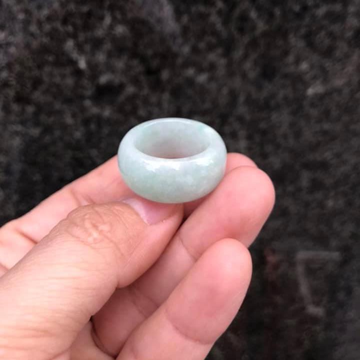 NHẪN TRƠN BẢN LỚN NGỌC CẨM THẠCH THIÊN NHIÊN