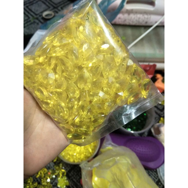 Cánh mai/Cánh đào hoa đá pha lê 100g