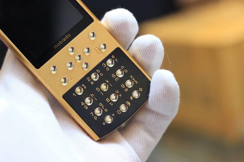 Điện Thoại Mobiado 712 Rose Gold