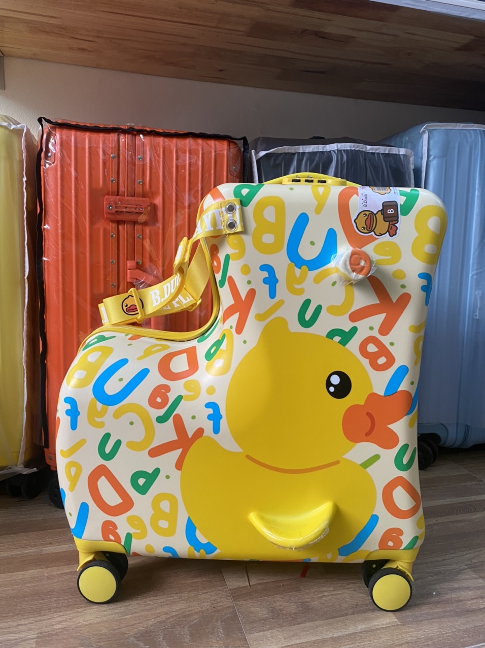 Vali bduck vịt chính hãng siêu kute