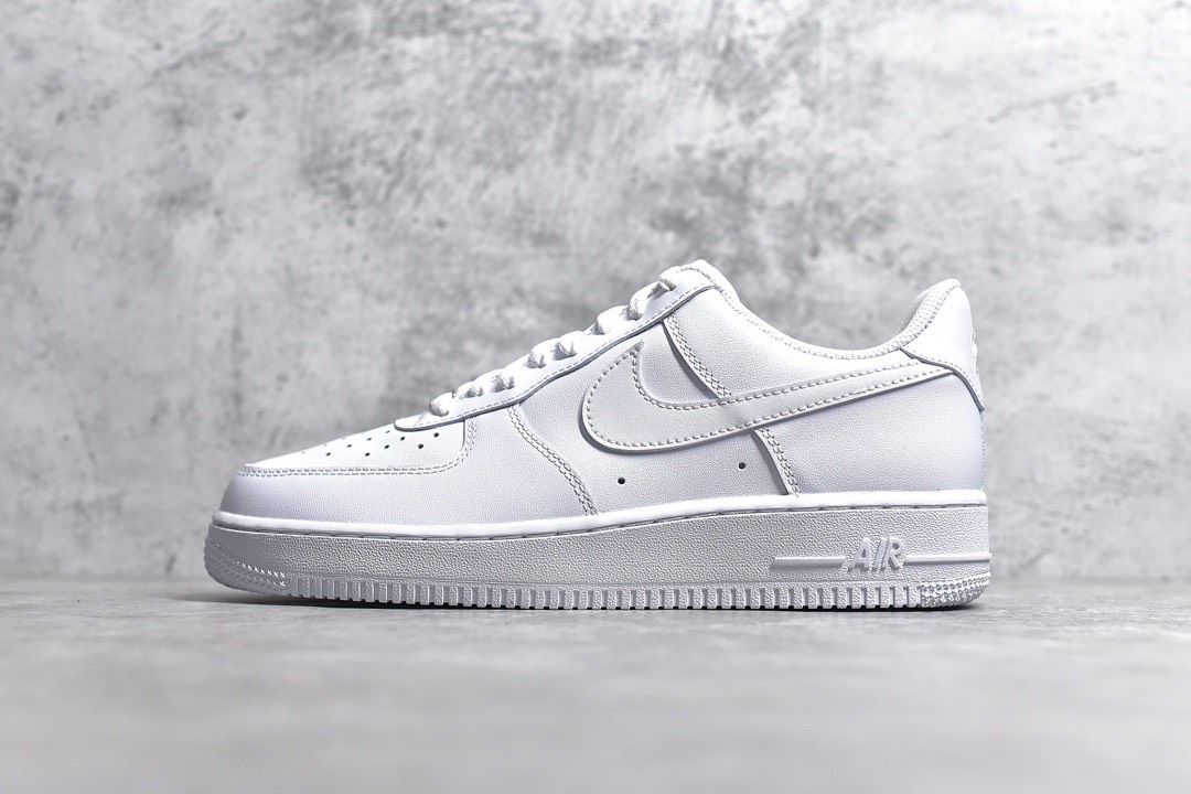 [SOCKS GIFT] [ SALE] NIKE AIR FORCE 1 UNISEX