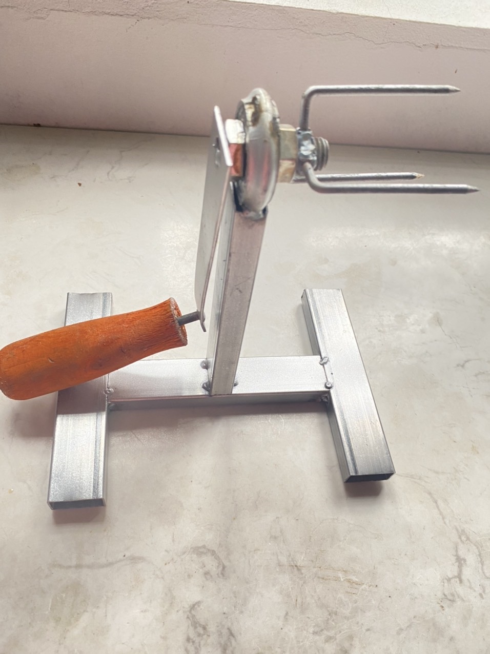 MÁY BÀO DỪA SỢI TẶNG KÈM NẠO