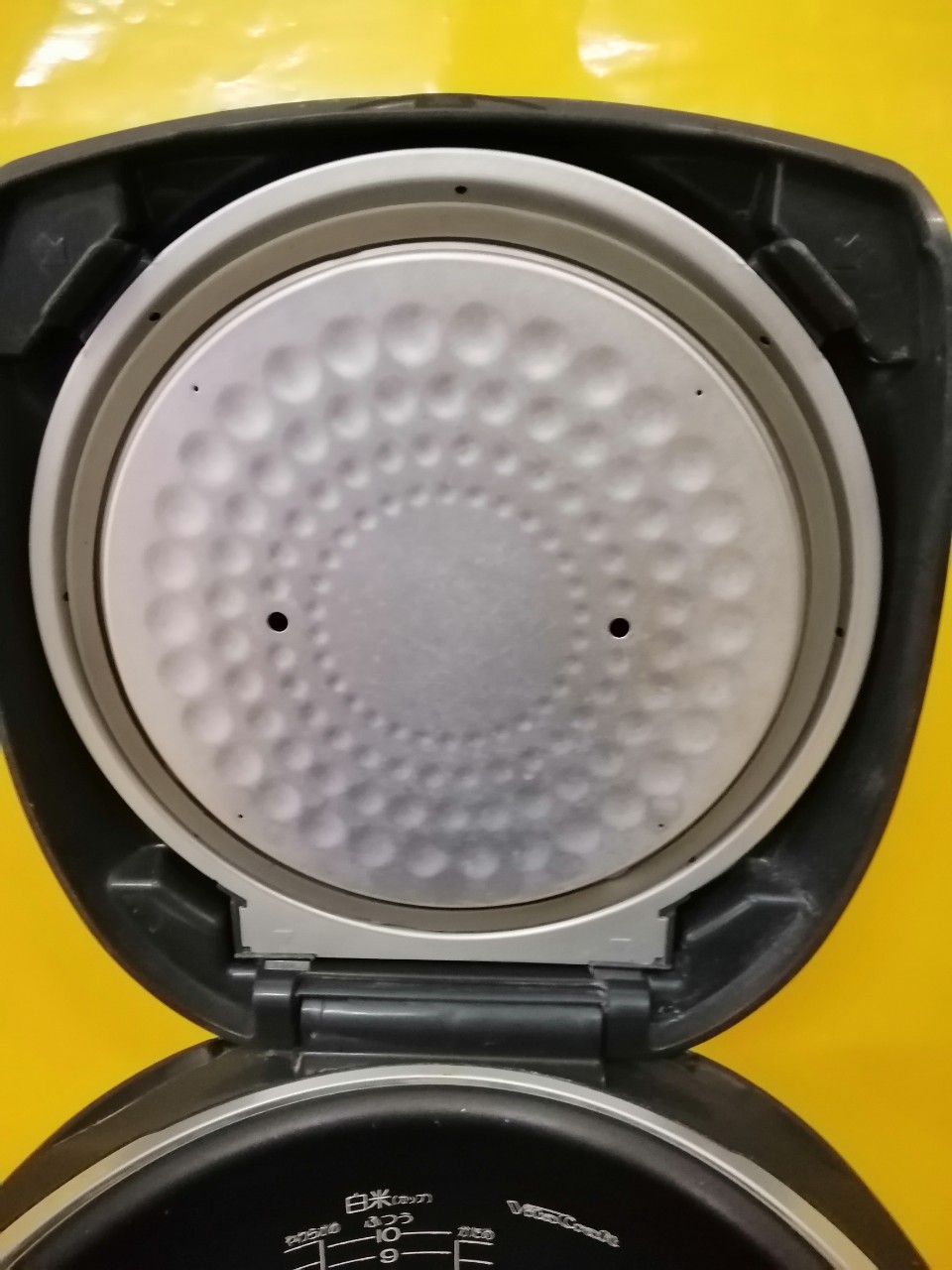 Nồi cơm nội địa Nhật Tiger JKR-A180 (1.8L)