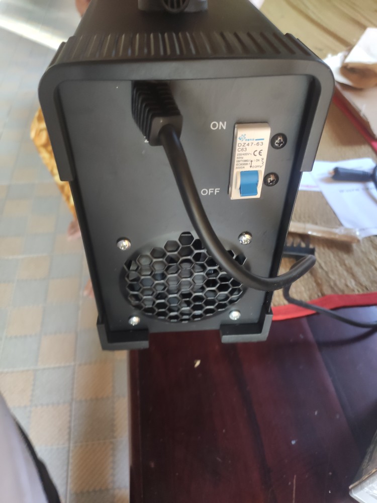 Máy hàn điện tử Delton-600A , Hàn được vật liệu mỏng,hồ quang ổn định,máy hàn gia đình giá rẻ | Mặt nạ hàn + Búa gõ rỉ sét + Dây kẹp mát + Bao tay...