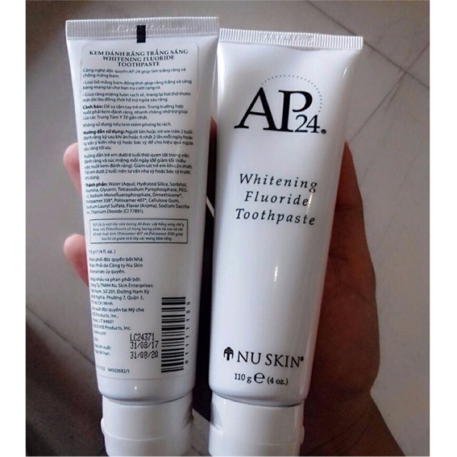 Kem đánh răng AP-24 Whitening Fluoride Toothpaste