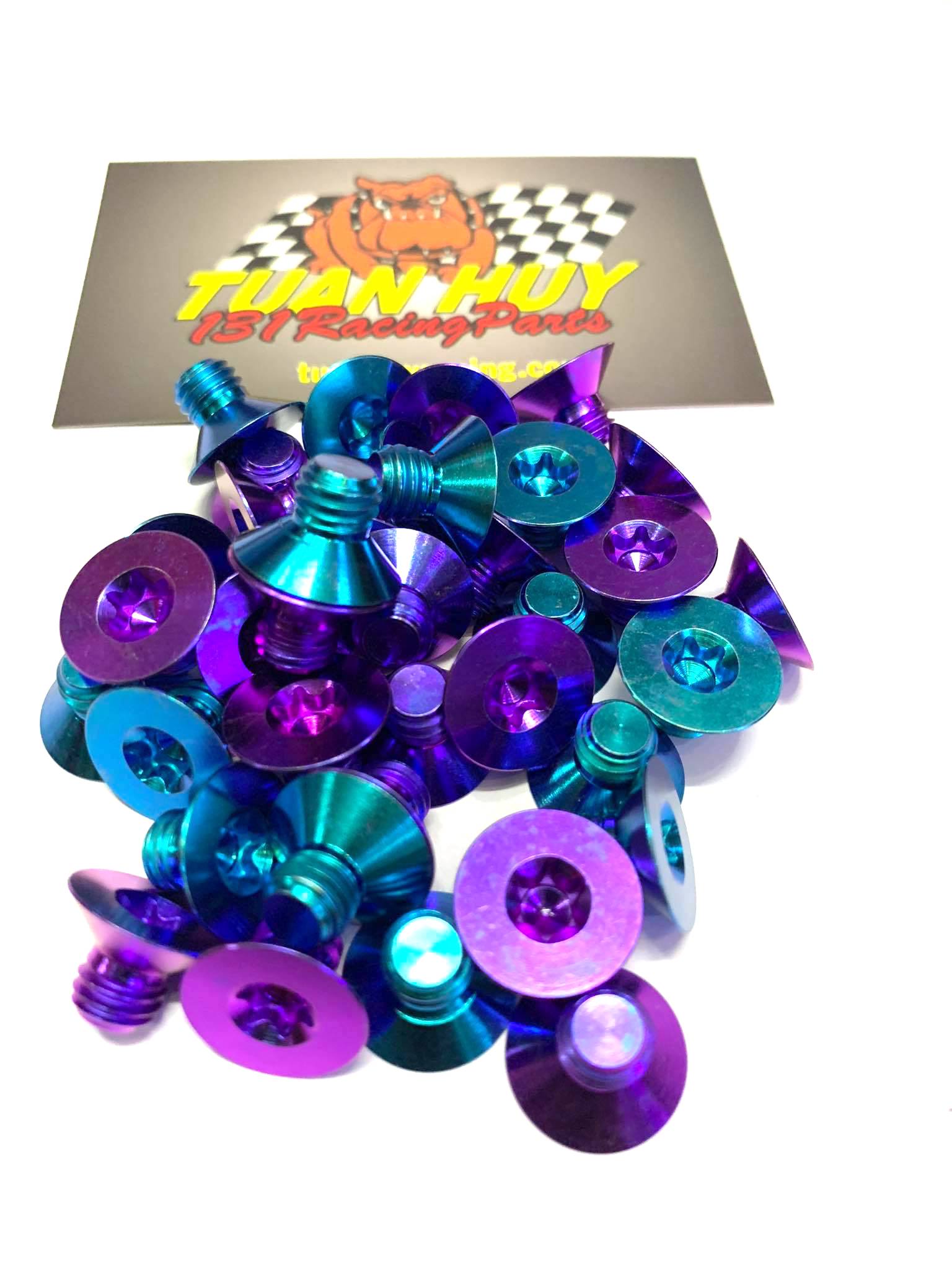 [HCM]1 con Ốc 8li10 dù âm Titan Gr5 đầu bằng gắn lòng dĩa winner  sonic  raider  satria  các vị trí có cùng kích thước