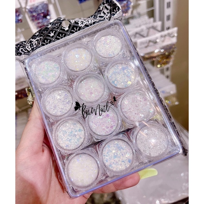 Nhũ trắng đổi màu