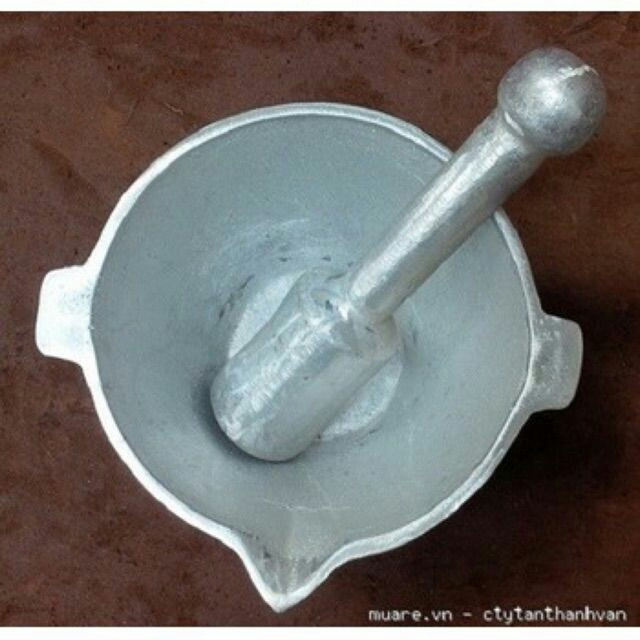 Bộ cối chày đúc nhôm dày dặn
