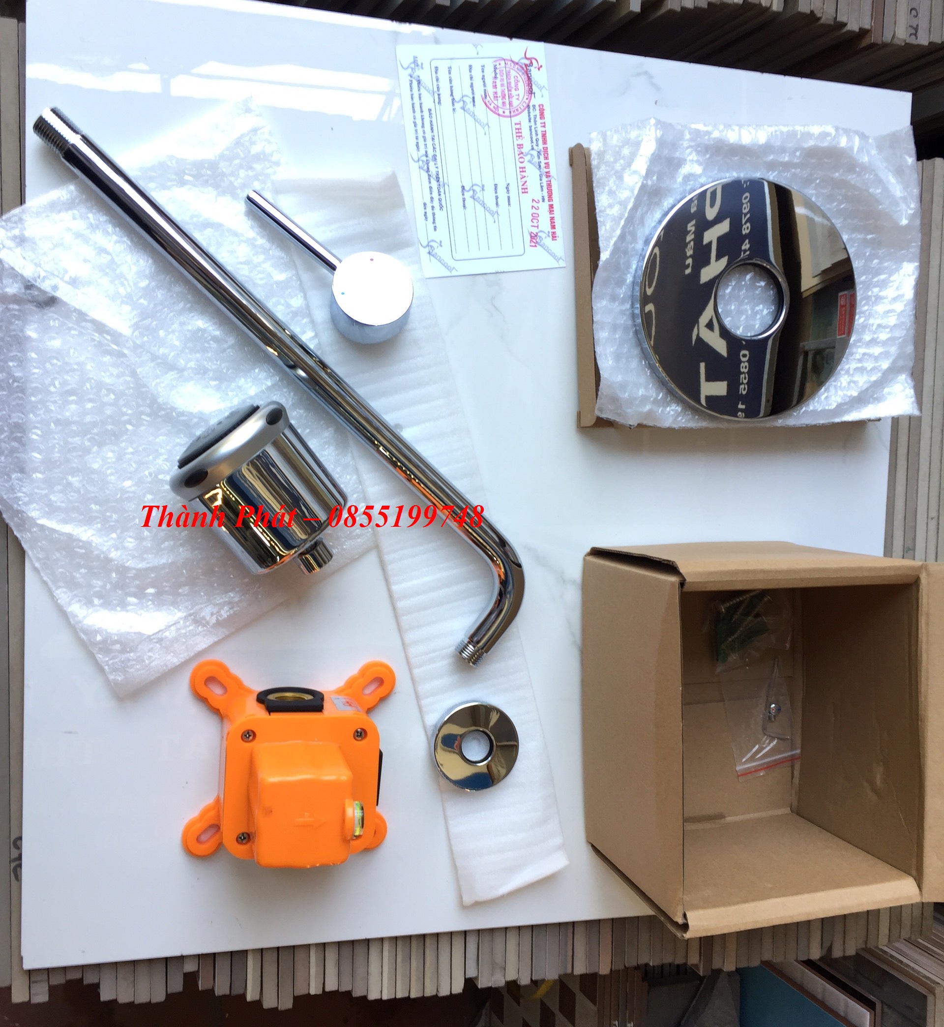 Bộ Sen tắm đứng âm tường Bancoot, SC6025