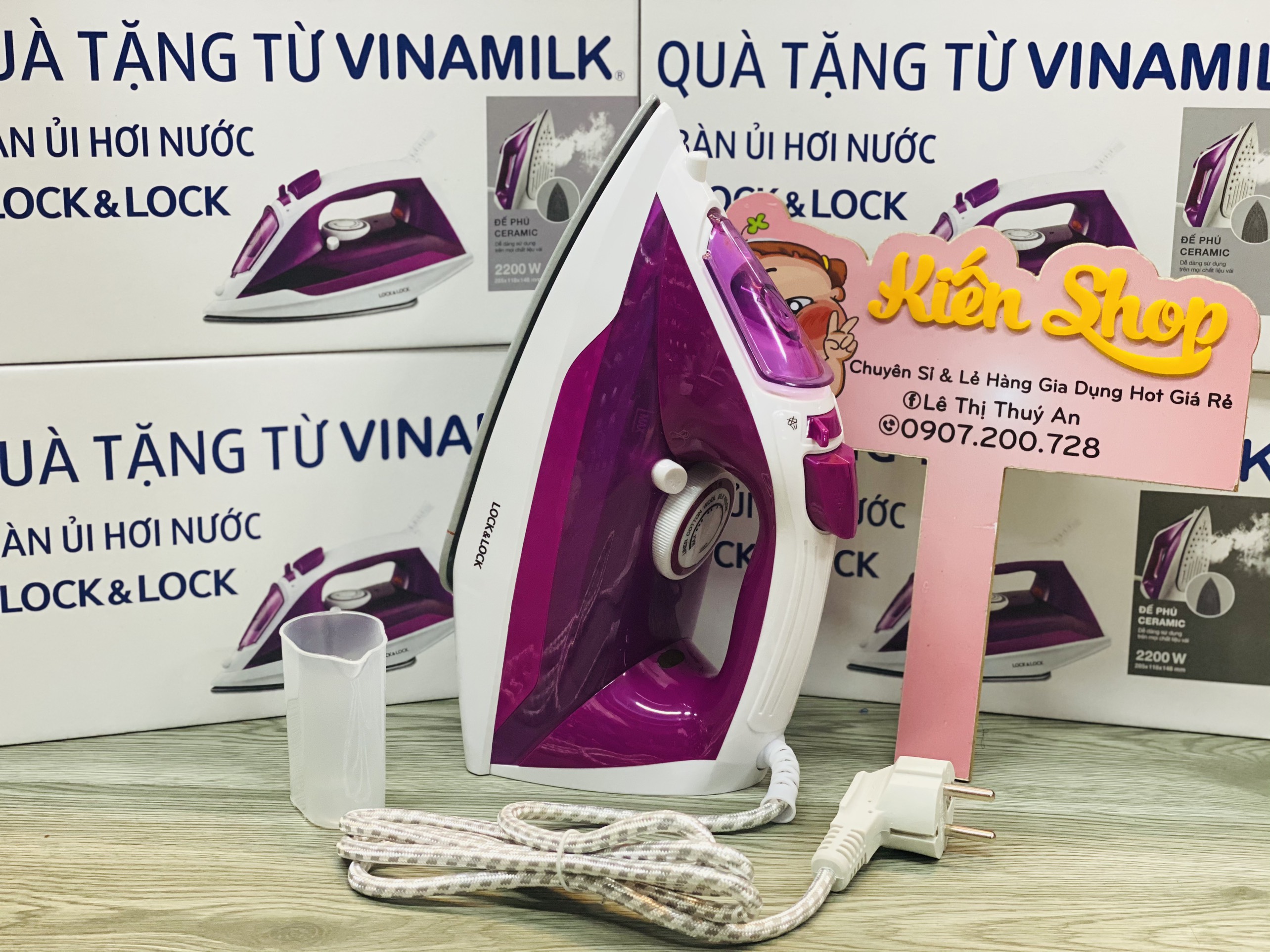 [LOCK & LOCK] BÀN ỦI HƠI NƯỚC UNI146BLU - HÀNG KM VINAMILK