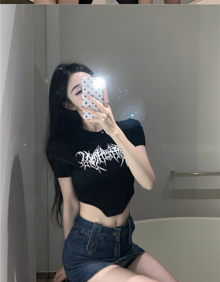 ÁO CROPTOP THUN CỔ TRÒN IN HÌNH SIÊU HOT