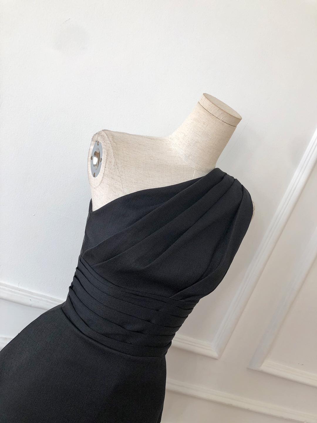 [Ảnh thật] Áo peplum dáng dài lệch vai xếp li eo