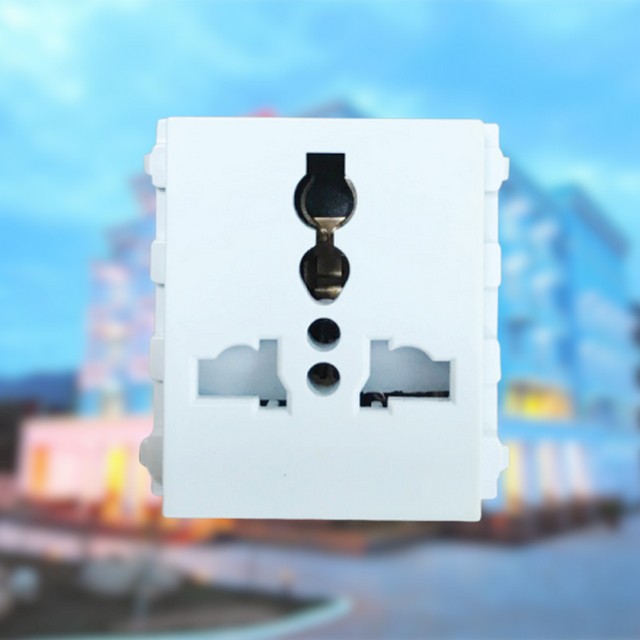 Ổ CẮM ĐA NĂNG A60 MPE (A6UESM-2)