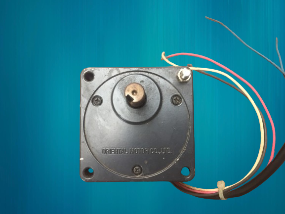 Mô tơ (motor) giảm tốc 220V