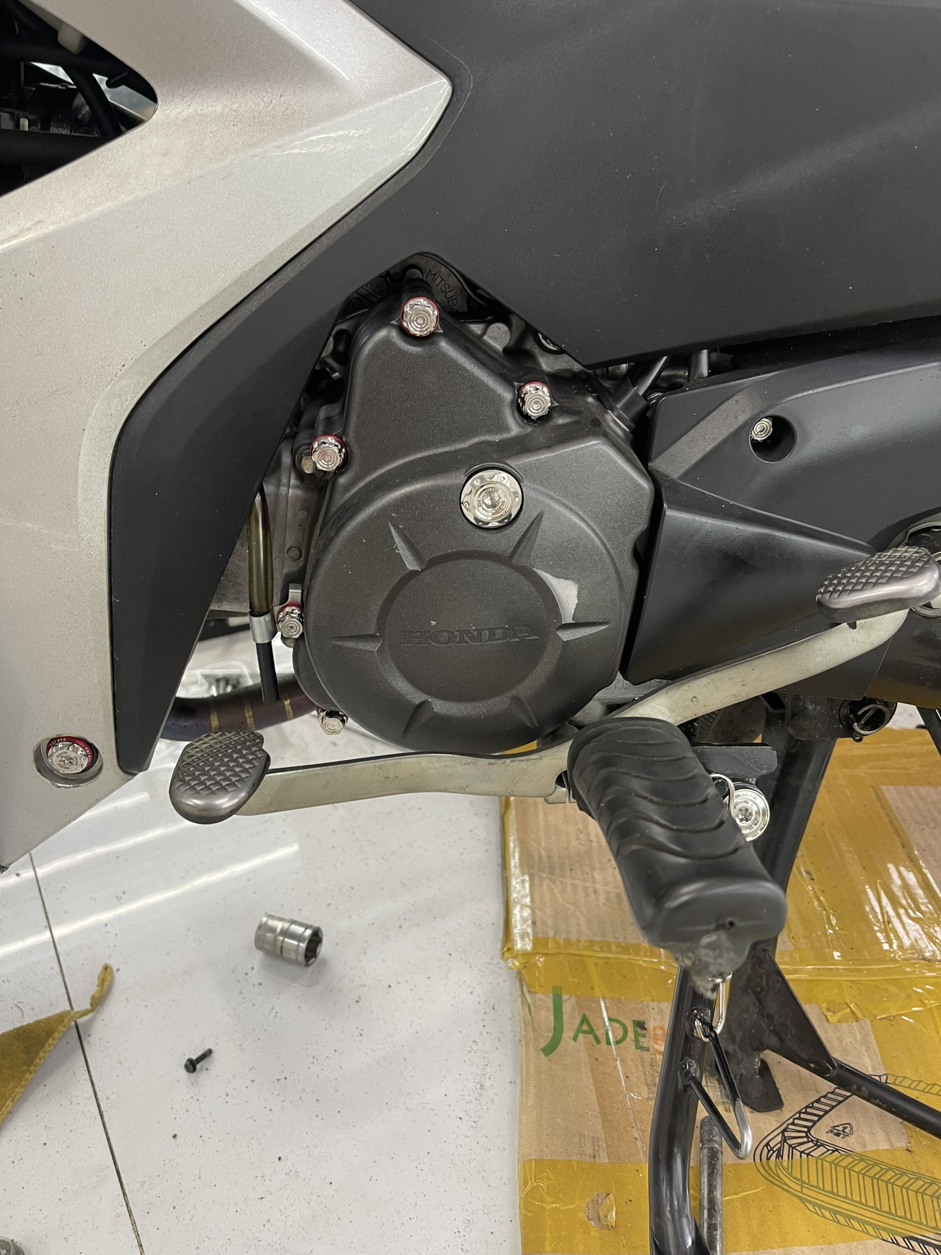 Mâm Lửa 1 Con Dùng Chung Honda-Yamaha Chất Liệu Inox304