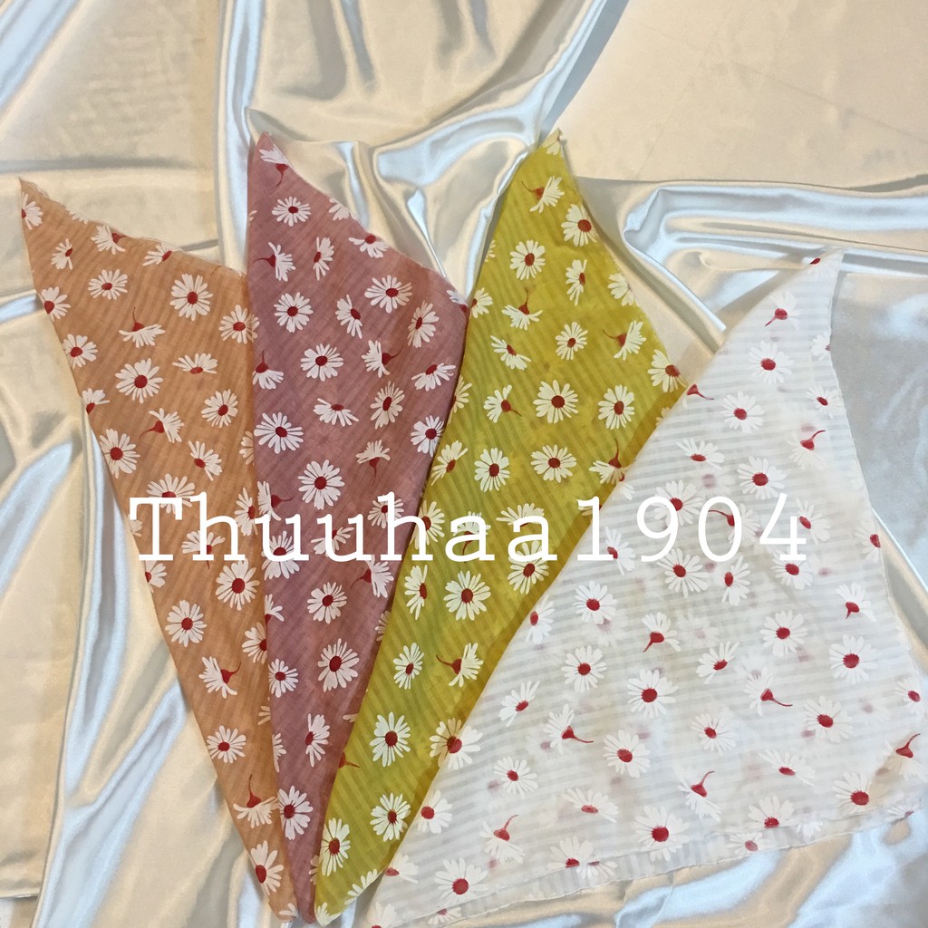 Khăn Quàng Cổ Bandana Hoa Cúc Caro