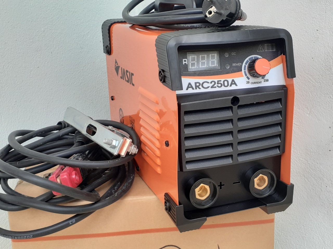 MÁY HÀN ĐIỆN TỬ JASIC ARC 250A