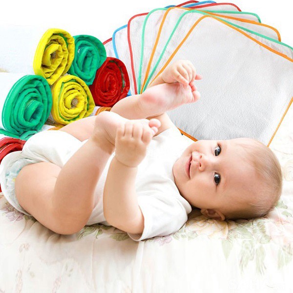 Combo miếng lót phân xu và tã dán cho trẻ sơ sinh. Combo 20