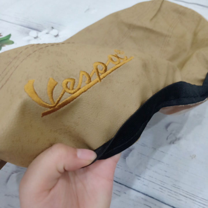 Lên là đẹp- Vỏ yên VESPA xịn mẫu 2010 - VÀNG