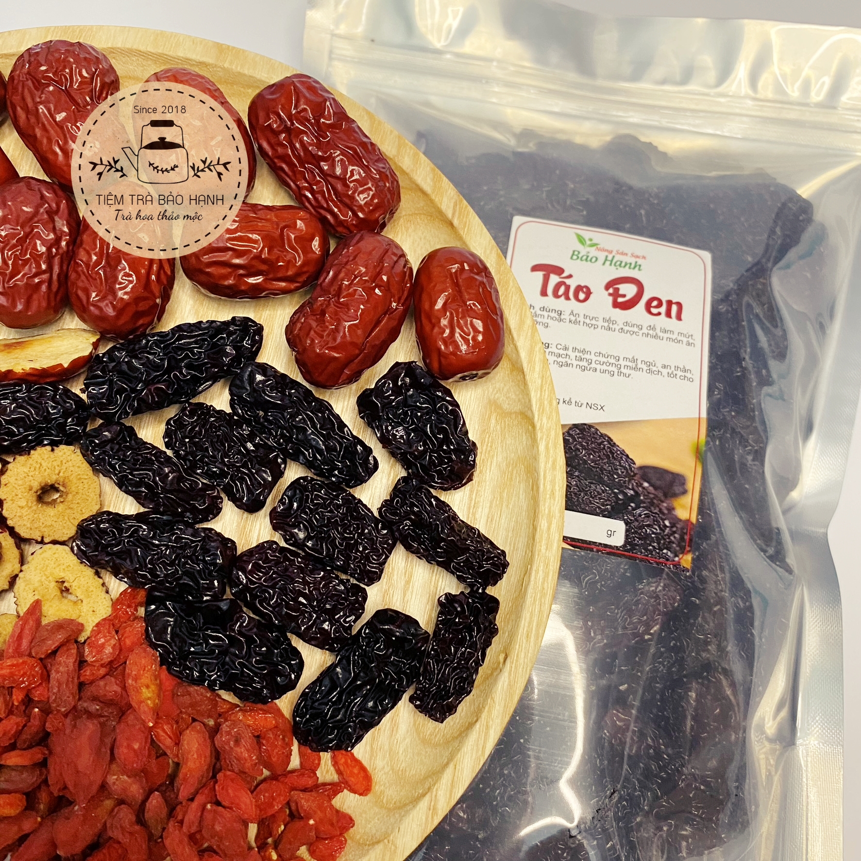 Táo đen (tàu tàu đen) 1kg hàng loại 1