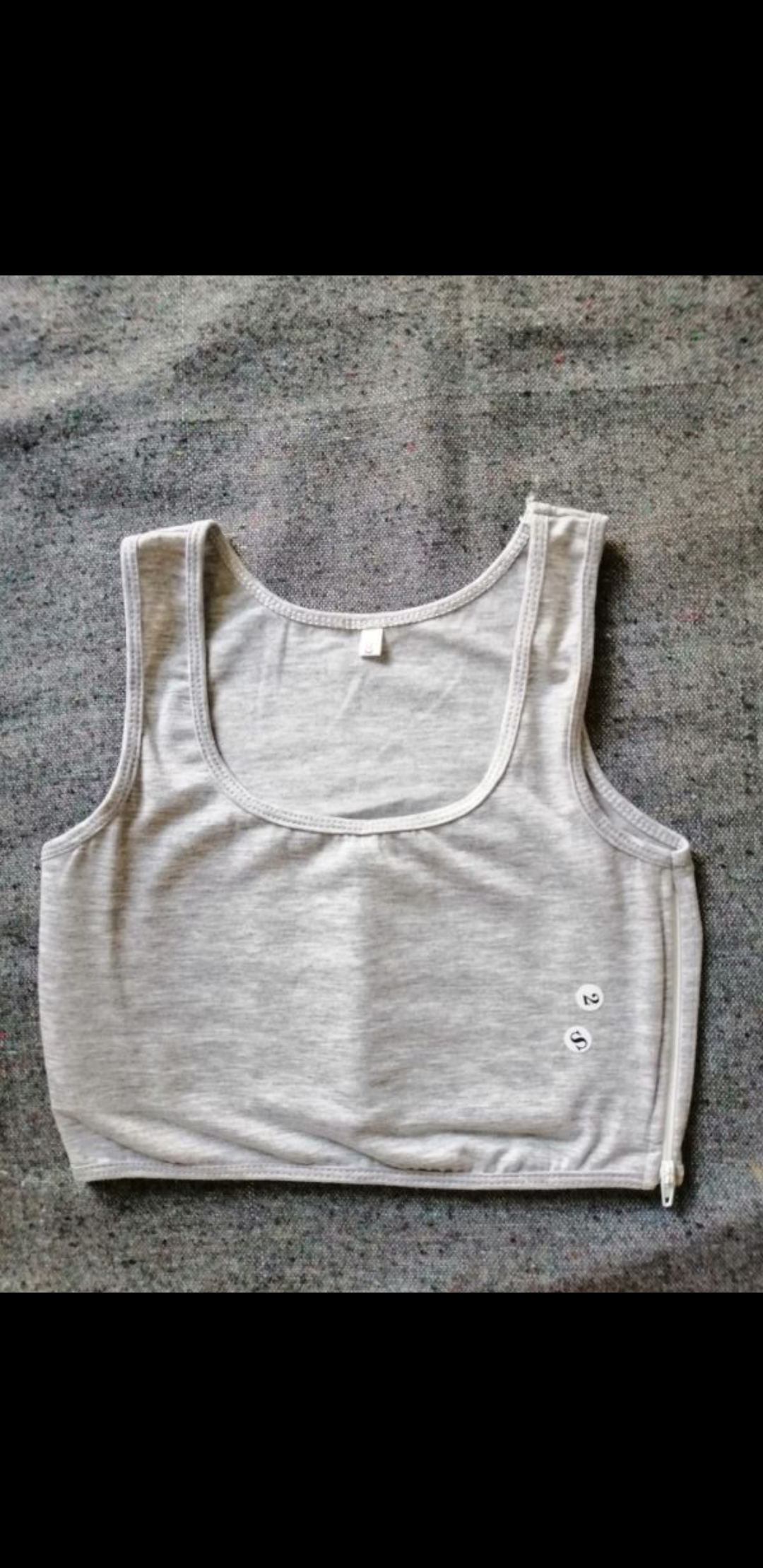 ÁO NỊT NGỰC TOMBOY DÂY KÉO