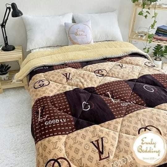 CHĂN LÔNG CỪU NHẬT 3 lớp ib chọn màu 2,5kg
