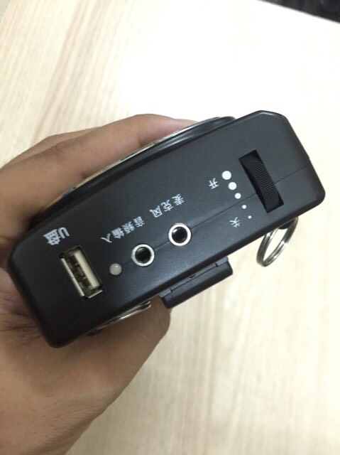 Chợ giảng AKER 2700