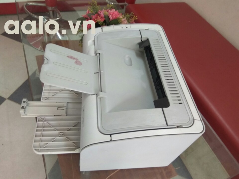 Máy In HP Laserjet P1005 1005 Printer ( tặng kèm hộp mực  dây nguồn  dây usb mới )