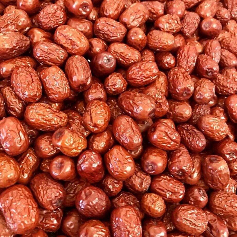 Táo đỏ ngọt trái NHỎ 800G date mới 2025