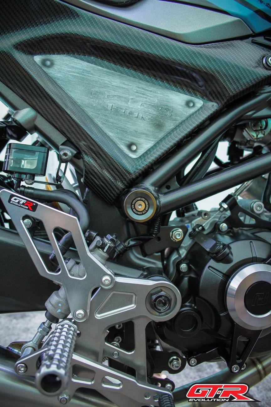 [HCM][Chính hãng] Che lỗ sườn GTR CB150R CB300R