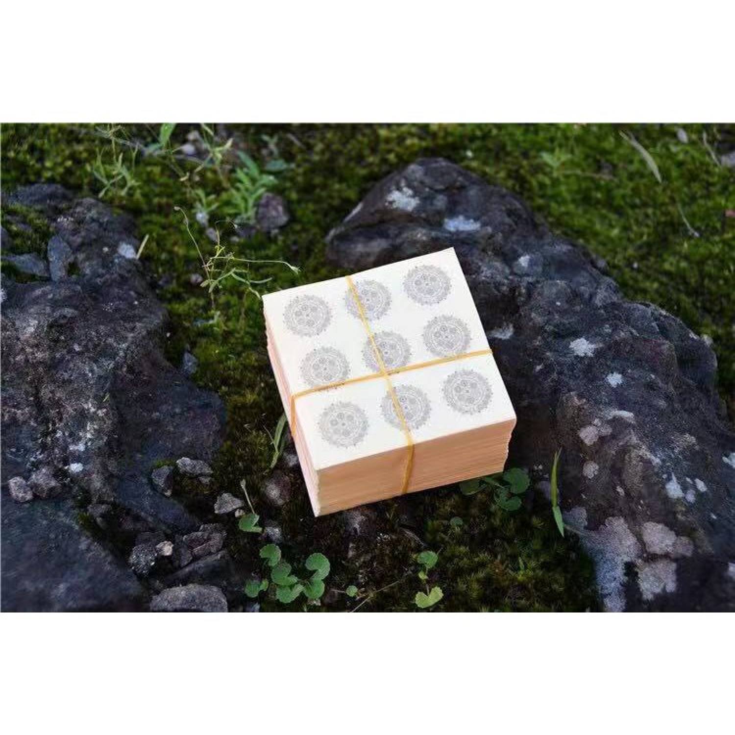 [PBMC] Miếng dán Kim Cang Tạng Đại Viên Mãn Chú Luân (Đường kính 2.5cm - tập 100 lá)