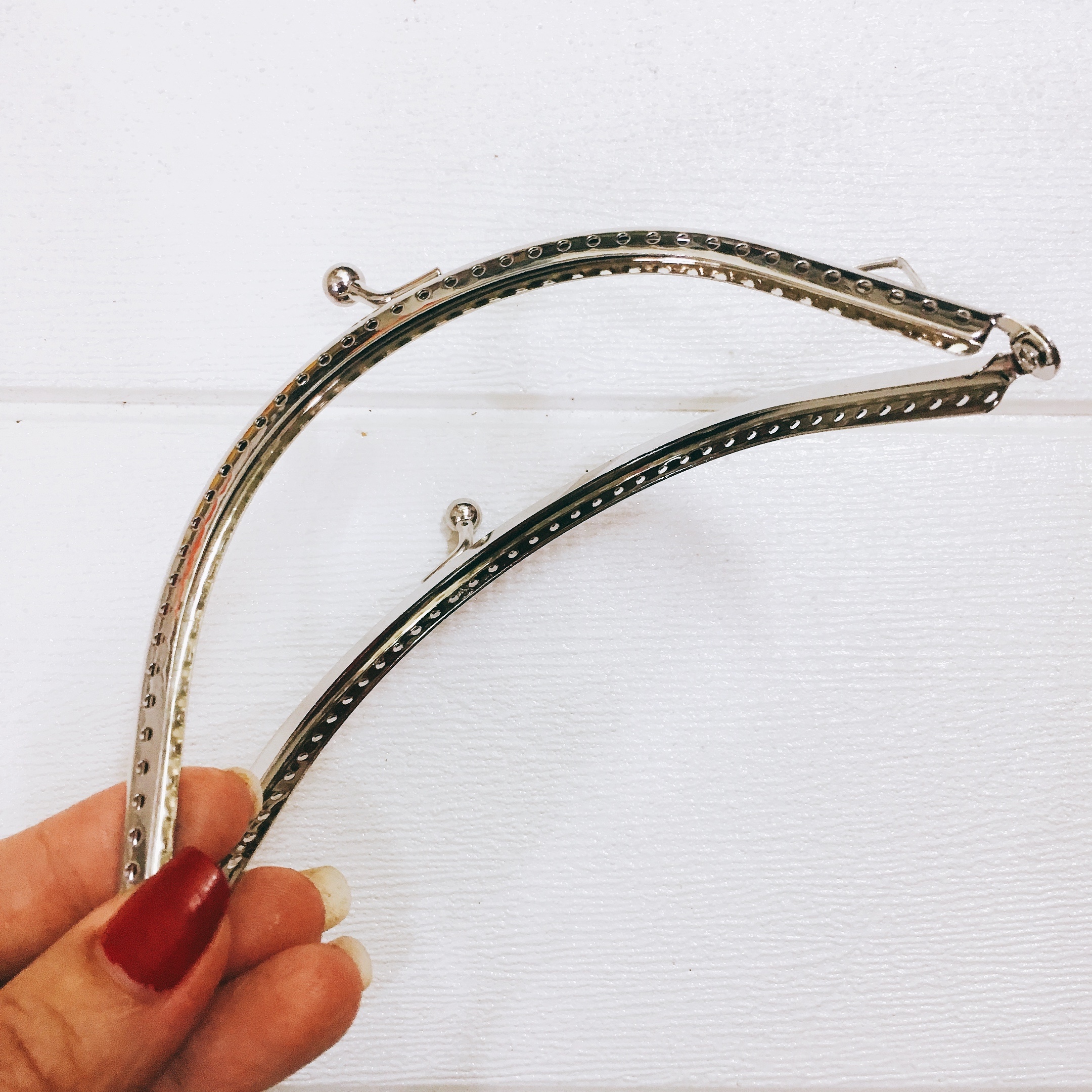 Smooth bag frame to make handmade handbags