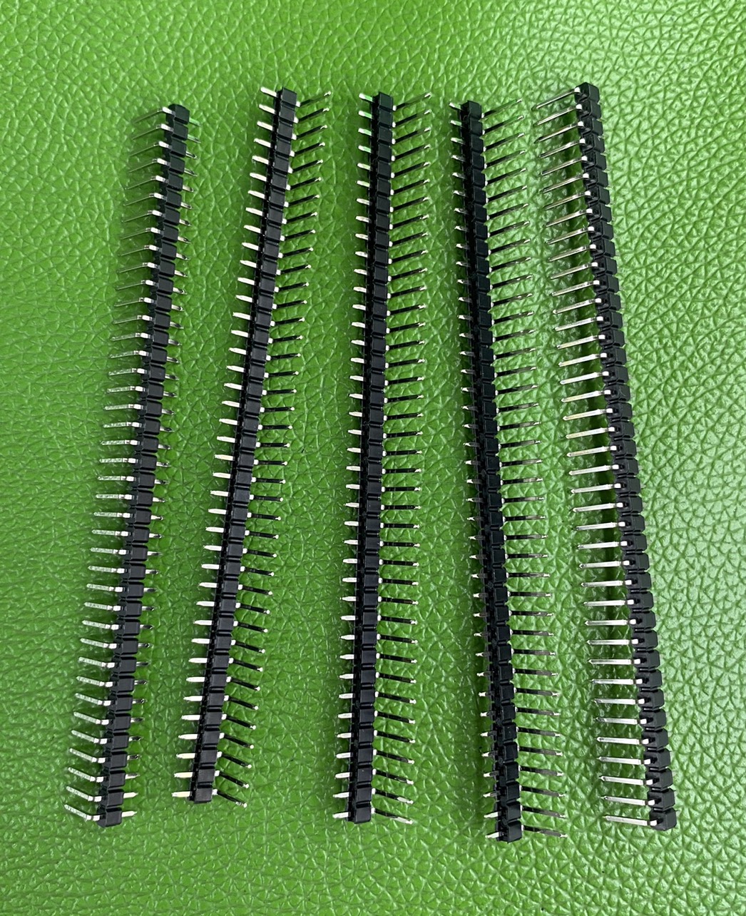 Hàng Rào Đực, Đơn, Chân cong, 40 Chân (Header 2.54 40Pin)