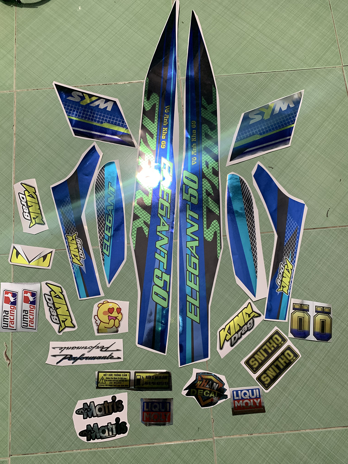 Tem elegant xanh spark crom