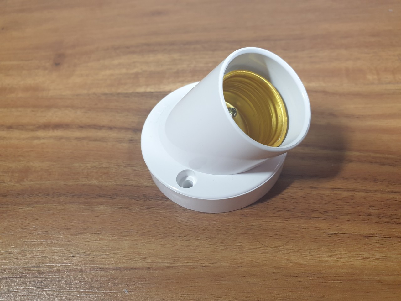 Đuôi đèn xoáy E27 treo, thẳng, vát, xéo lõi đồng