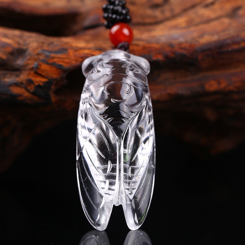 Mặt dây chuyền hình ve sầu đá Topaz