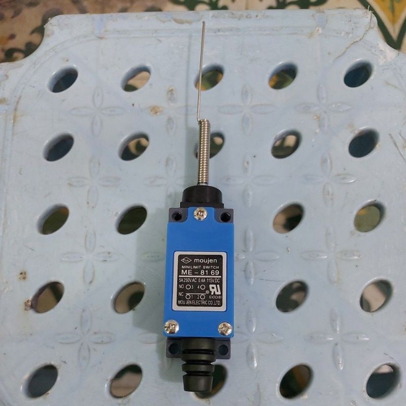 Công tắc hành trình moujen ME - 8169