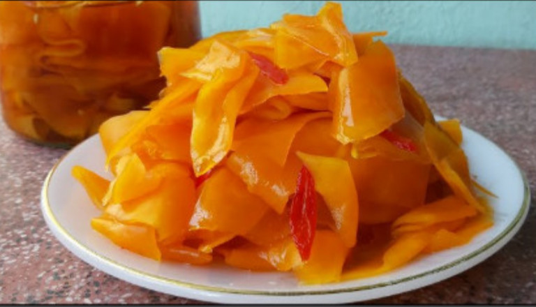 Mắm dưa đu đủ xứ Huế 400g - Đặc sản Huế