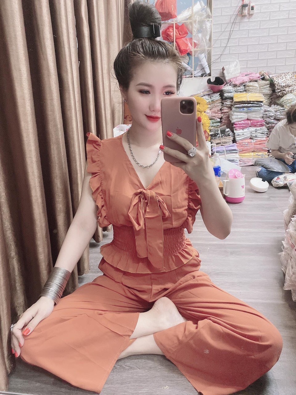 Đồ Bộ Nhà Voan Hot Trend Cổ V Thắt Nơ Trước Ngực Bo Eo Quần Ống Rộng Nữ Tính TTSA0642